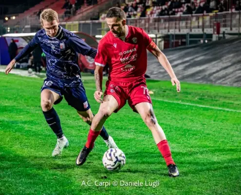 Il Carpi del cuore non muore mai, nemmeno in dieci uomini