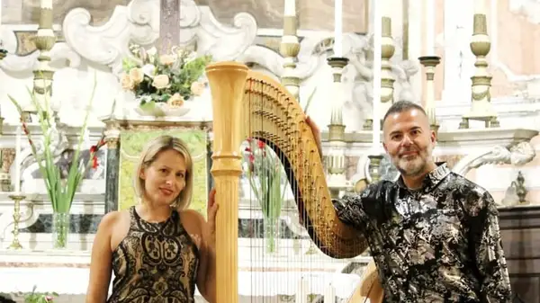 Arpa e violino per un'Epifania da sogno a Panzano