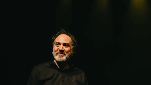 Quando il teatro incontra la fisica: a Pavullo una serata da non perdere