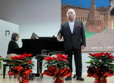 Quarant'anni di voce che scalda i cuori