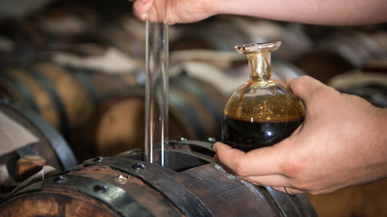 Balsamico e biker: quando l'oro nero di Castelvetro incontra i gentiluomini su due ruote