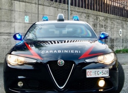 Barbieri sotto la lente: tre denunciati a Carpi