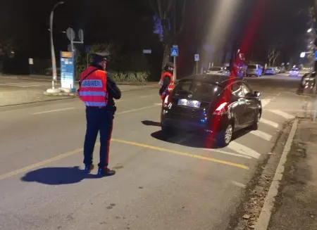 Bicicletta, attrezzi e hashish: nella notte a San Marino di Carpi, i carabinieri fermano un trentunenne col bottino ancora caldo