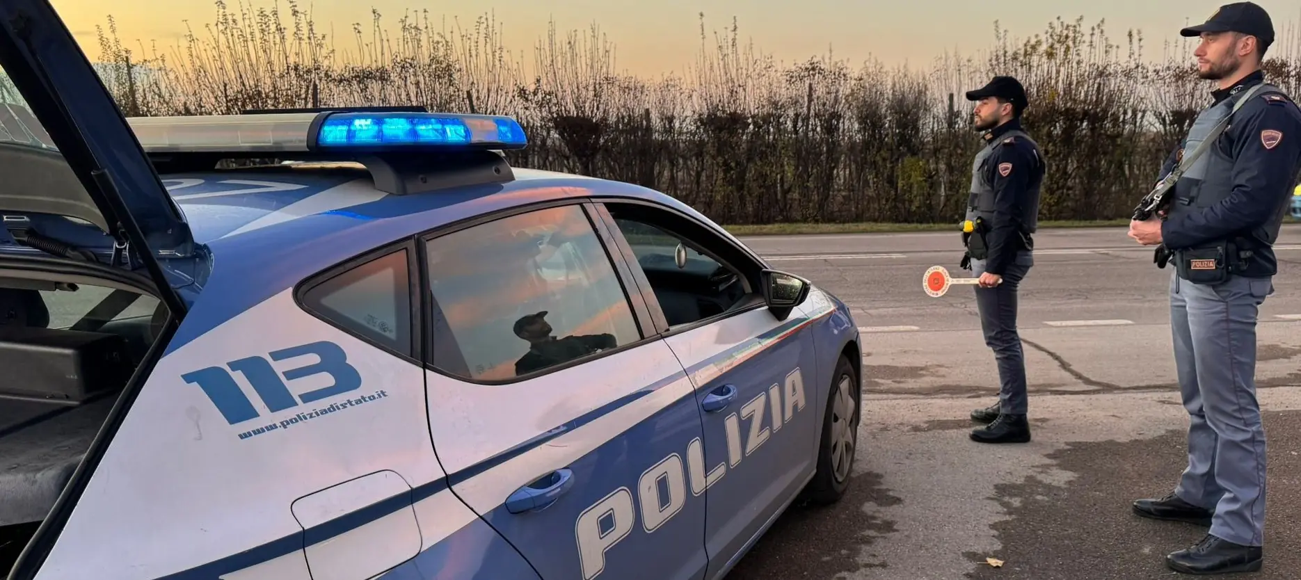 Controlli straordinari a Carpi: 88 persone identificate, setacciate via Pascoli e via Caboto