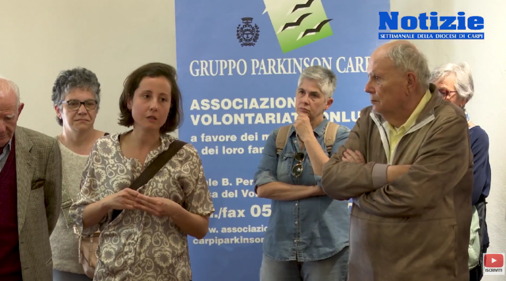 A Carpi una mostra fotografica racconta la cura come atto d'amore quotidiano