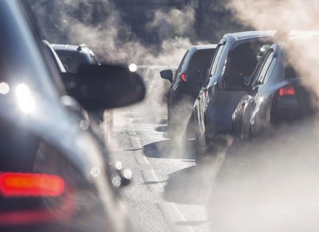 Carpi si ferma per respirare: scattano le misure d'emergenza contro lo smog