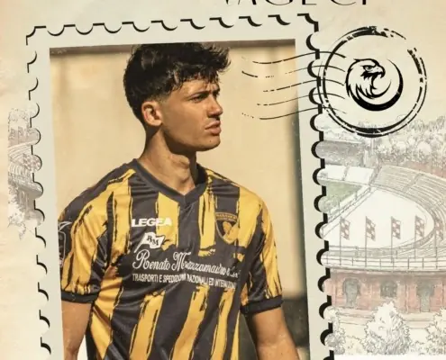 Vaglica, un mancino di sostanza per la corsia: «Pronto a dare tutto per questa maglia»