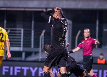 Casarini, il cuore biancorss che brucia troppo: due giornate di stop per eccesso di passione