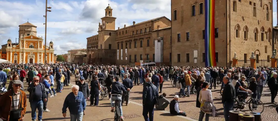 Carpi celebra il 25 aprile con corteo e cori patriottici