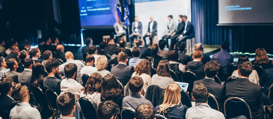 La luna a portata di mano: corso di finanza a Carpi