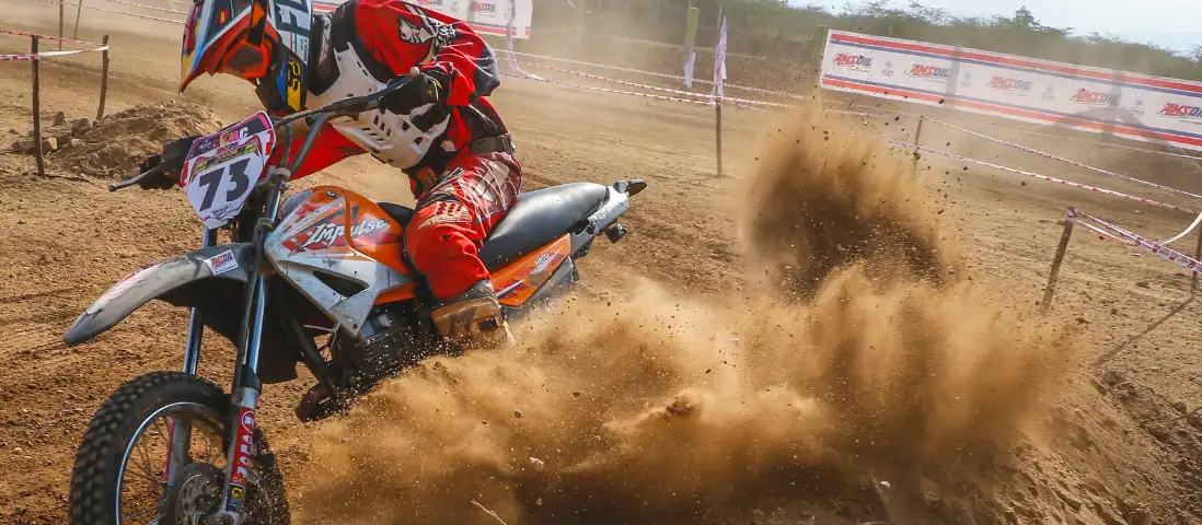 Rombo di motori a Carpi: domenica 24 maggio l'Arena Cross ospita il Campionato Regionale Motocross