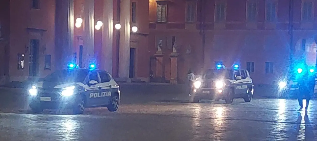 Carpi, notte di controlli anticrimine: 63 persone identificate e verifiche sugli immobili di via Unione Sovietica