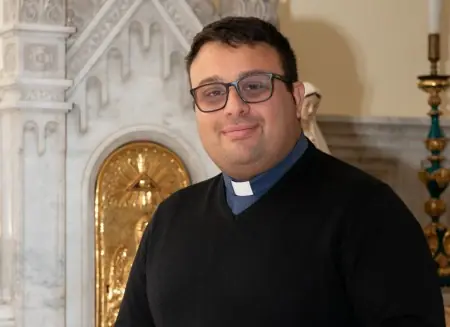 Don Emiddio Voli, un pastore per tre comunità: la Chiesa di Carpi ridisegna la mappa delle parrocchie