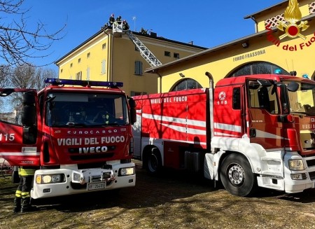 Fiamme a Novi: pronta risposta dei nostri Vigili