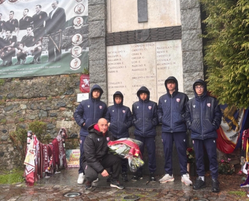 Giovani cuori granata onorano il Grande Torino