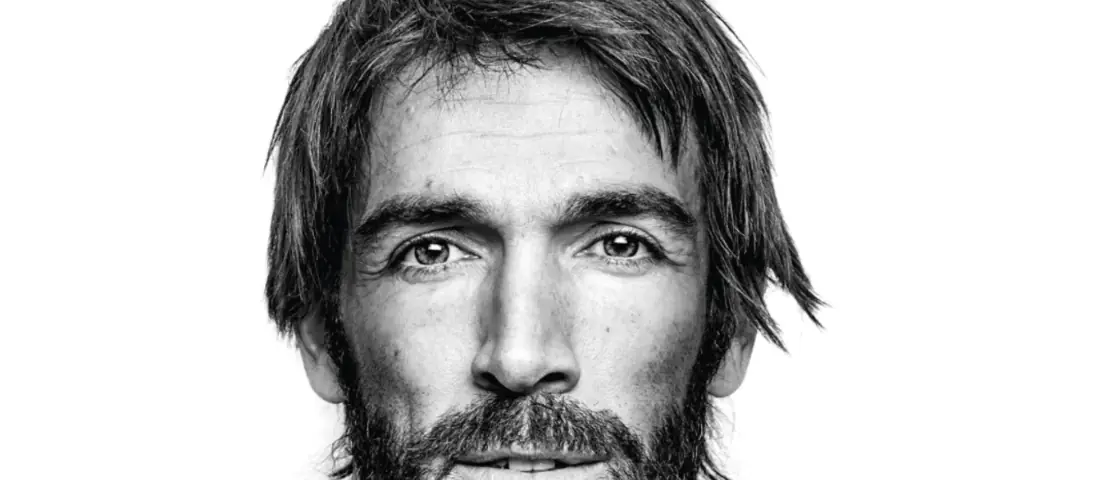 Barmasse a Carpi, l'alpinismo raccontato senza eroi: paura e fragilità salgono in parete
