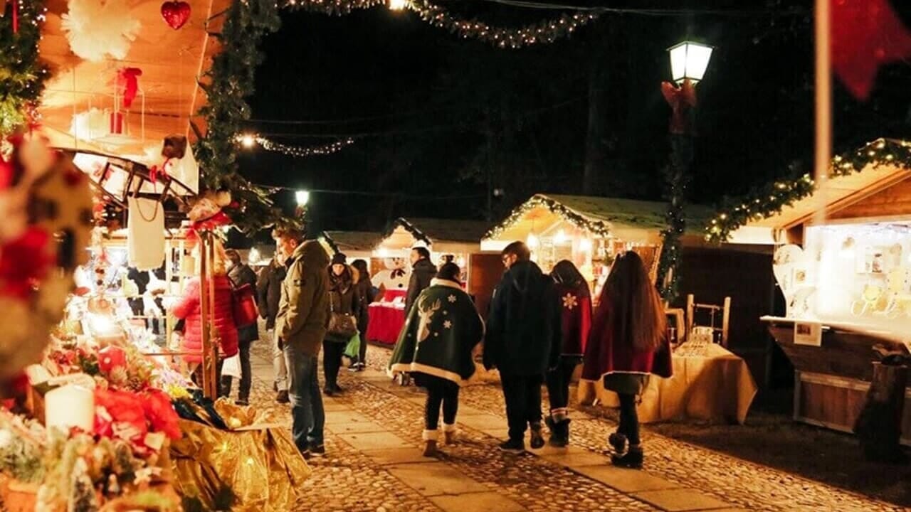 Il Tirolo sbarca a Modena: Piazza Grande diventa un villaggio di montagna