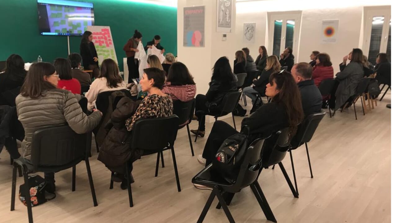 "Keep Calm, Papà!": Il Centro Famiglie di Modena Lancia la Sfida dell'Adolescenza