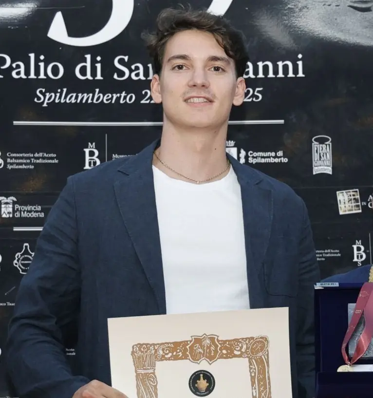Un carpigiano sul tetto del mondo del Balsamico: Lorenzo Martinelli vince il 60° Palio di San Giovanni