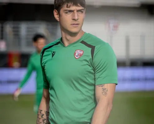 L'ultimo volo di Sorzi: il portiere salva-Carpi spicca il volo verso nuovi lidi