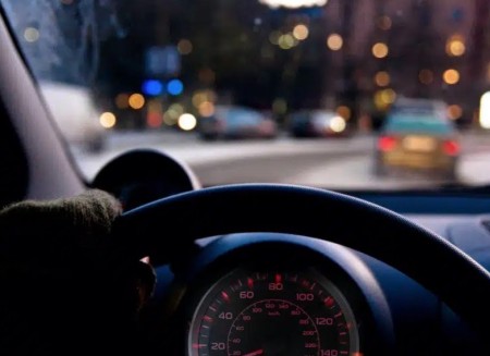Notte di paura sulla Carpi-Guastalla: due automobilisti finiscono in ospedale