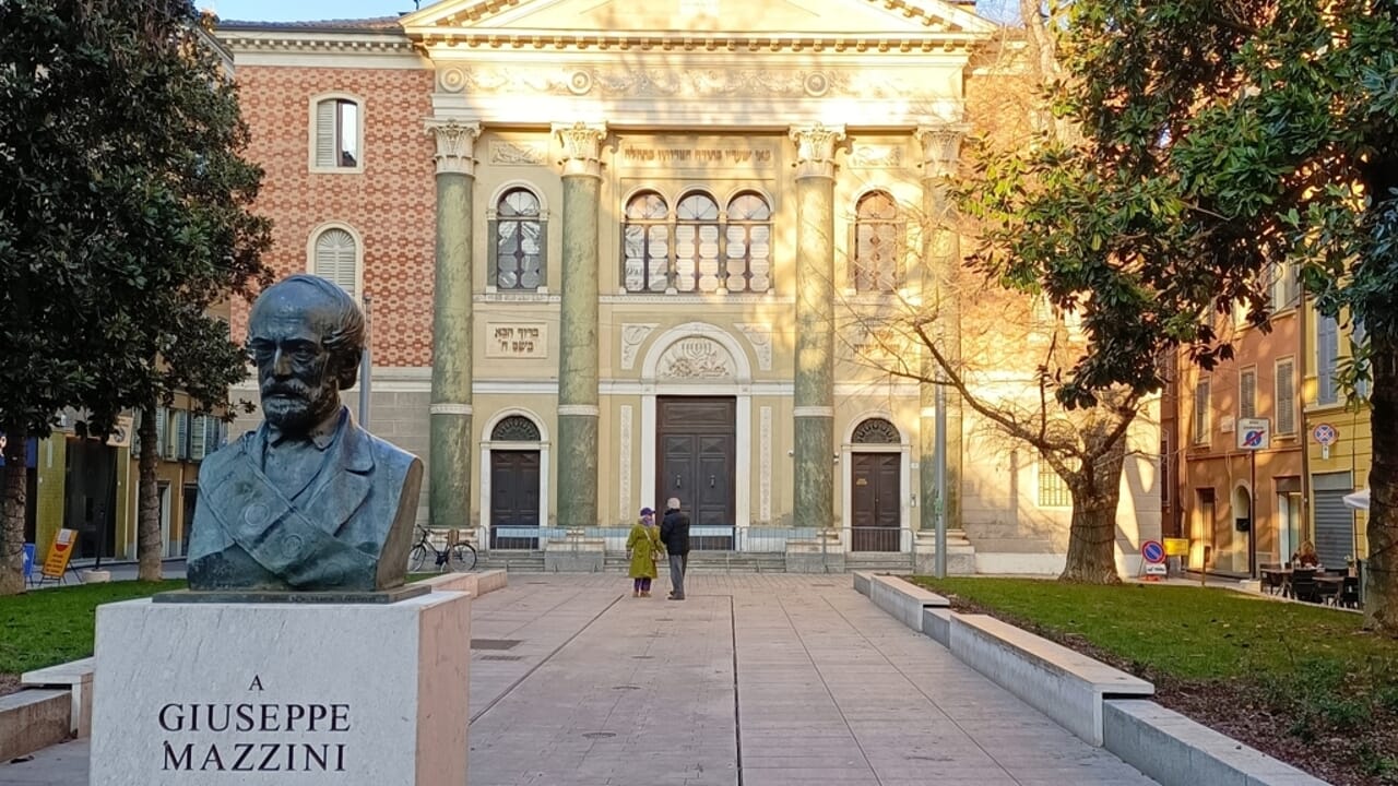 Passeggiate con la storia: a Modena si va a caccia delle tracce ebraiche che fecero l'Italia