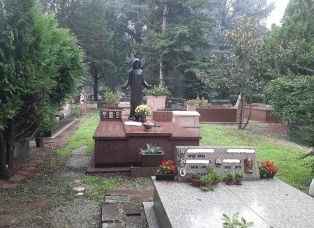 Quando i conti non tornano: otto mesi in più per rimettere a posto i cimiteri