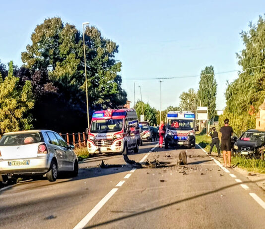 Quando il sabato mattina diventa un incubo: carpigiano grave in frontale sulla Vertoiba