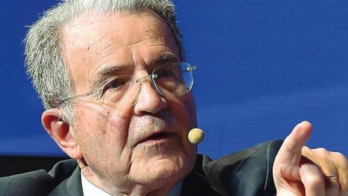 Romano Prodi a Carpi: "Trump ha demolito la democrazia, serve un referendum europeo per abolire il veto"