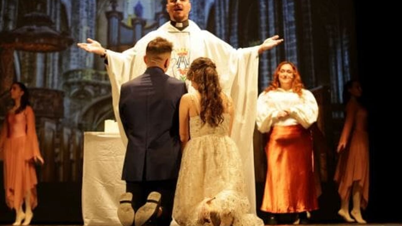Romeo e Giulietta moderni conquistano Nonantola per beneficenza