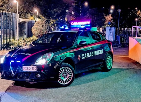 Una serata di pattuglia, qualche grammo di hashish e un volo per Tunisi: la storia di un 31enne che Carpi non tratterrà