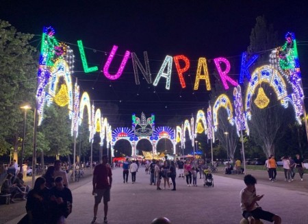 Torna il Luna Park a Carpi: cinquanta giostre, un'attrazione nuova e qualche regola in più per stare tutti tranquilli
