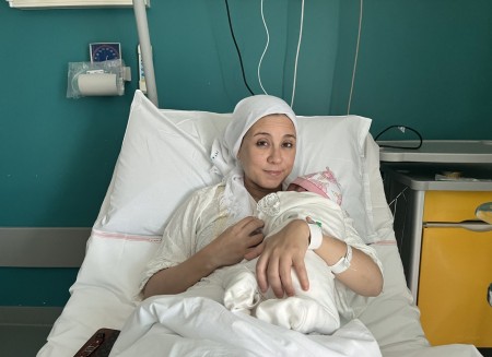 Tre bimbe per iniziare l'anno con speranza