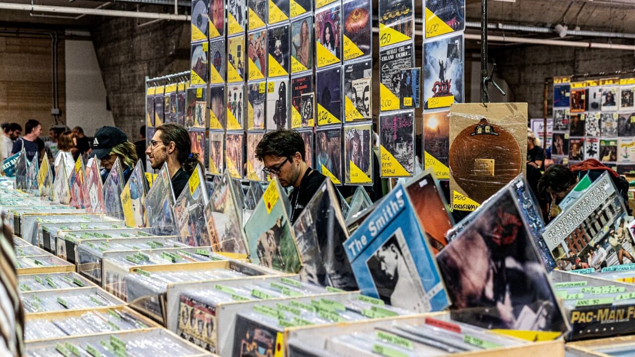 Vinili-Mania Conquista Modena: Due Giorni di Puro Collezionismo Musicale