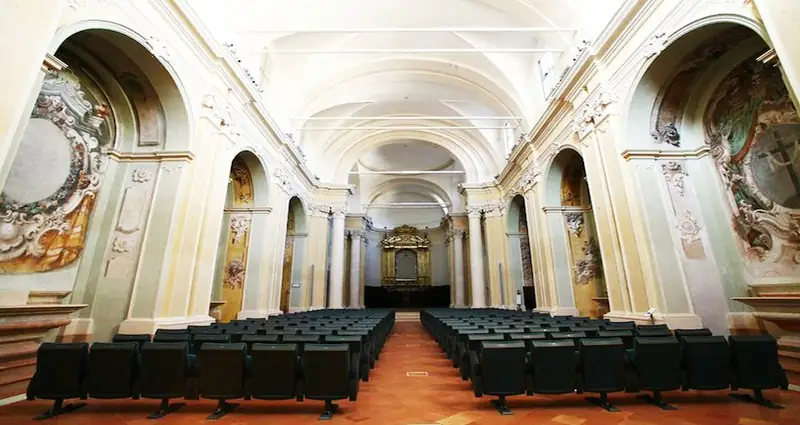 Meloni da Fedez, Citynews taglia redattori: il giornalismo è a un bivio. E l'AI potrebbe essere la via d'uscita