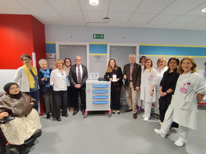 Al Consultorio di Carpi arriva un elettrostimolatore per le disfunzioni del pavimento pelvico: lo dona il Rotary Club