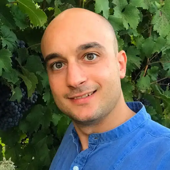 Quando l'agricoltura trova la sua voce: Alessandro Bassoli e il podcast che racconta i campi senza retorica