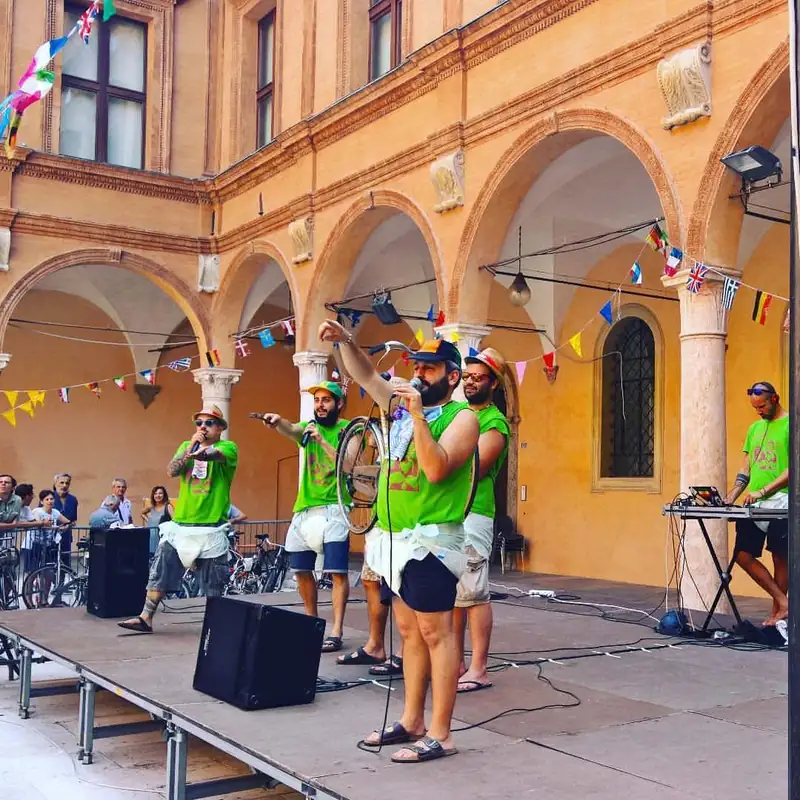 Sabato 18 aprile, un'asta di solidarietà nel cuore di Carpi