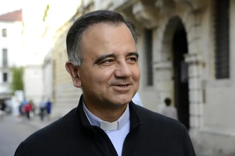 Il vescovo di Carpi alla guida di Avvenire: Castellucci presidente, con l'ombra luminosa di Focherini
