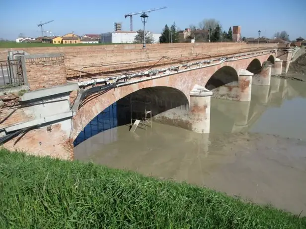 Cantiere sul ponte di Concordia: da lunedì 11 maggio restringimento di carreggiata sulle rampe del Secchia, anche di notte