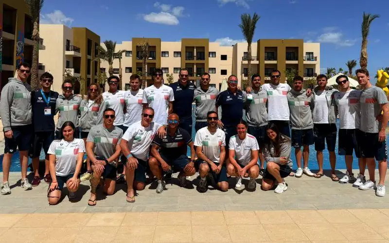 Super Greg torna in acqua: Paltrinieri apre la stagione nel Mar Rosso