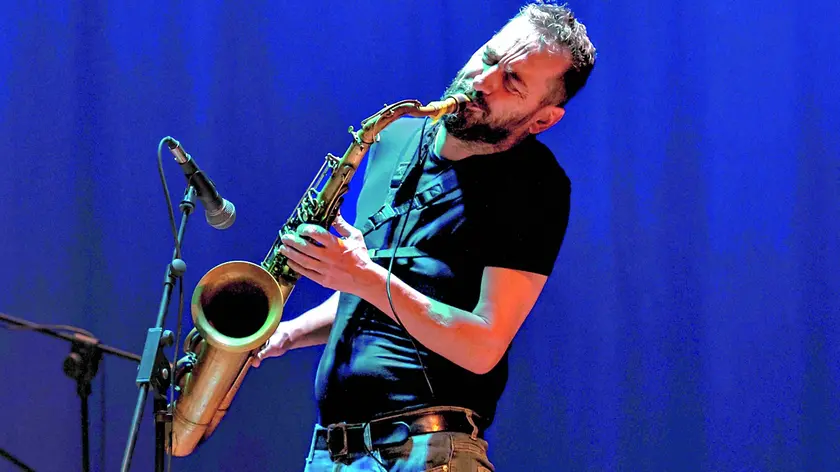 Francesco Bearzatti elettrizza La Tenda con il rock-jazz dei Led Zeppelin