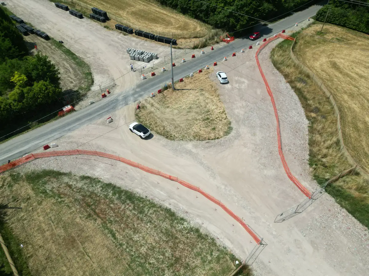 Via Quattro Pilastri chiude da lunedì 8 giugno: la rotonda che prepara Carpi alla Bretella di Fossoli