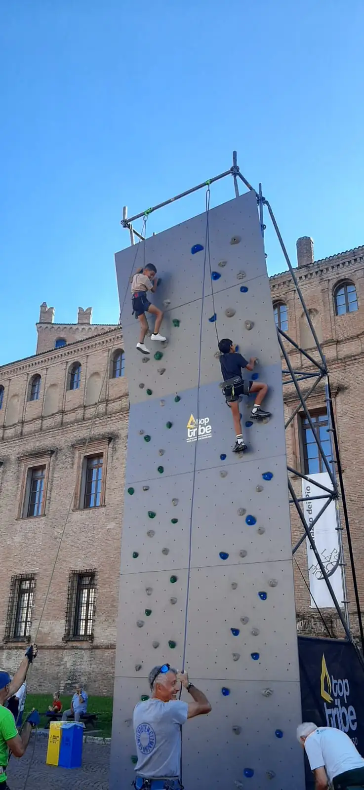 VISPO, il Villaggio dello Sport riempie Piazza Martiri: a Carpi è festa di comunità dopo dieci anni