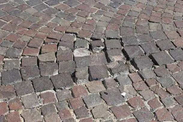 Via Duomo, due settimane di lavori: cambiano viabilità e parcheggi