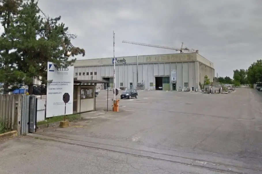Dall'eco dei martelli al silenzio dei magazzini: l'ultima metamorfosi dell'ex CMB