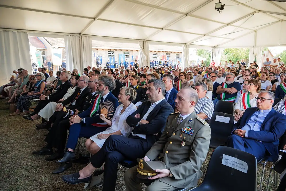 Fossoli, la memoria sfida la guerra: commemorato l'82° anniversario della strage nazista