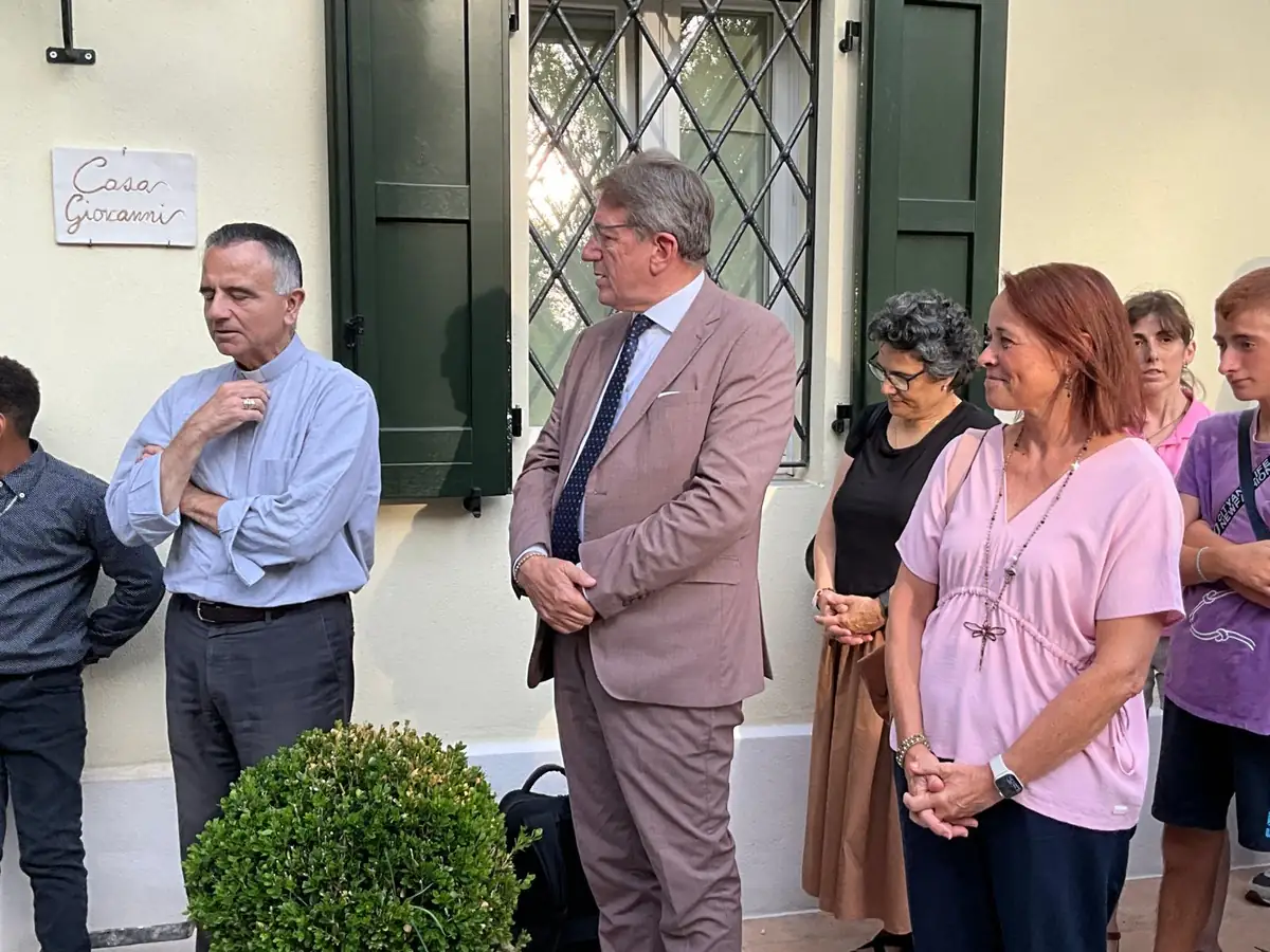 Inaugurato il Borgo don Ivo Silingardi a Budrione: il vescovo lo chiama “matto di Dio”