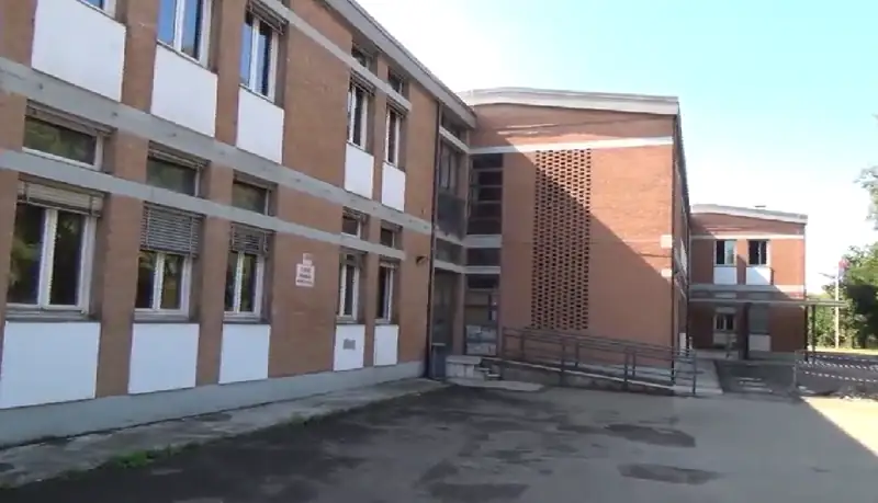 Guasto alla caldaia del Fanti: 47 classi a casa per un giorno