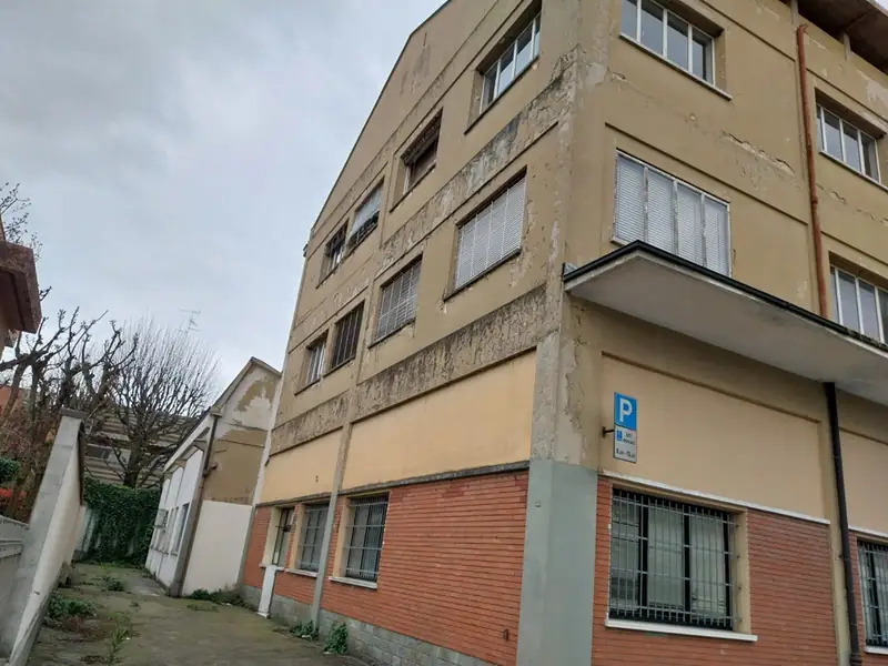 Carpi, il duro attacco di Morelli: "Non manca il coraggio ai mattoni, manca alla politica"